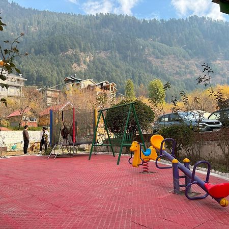 West Western Resort Manali #Neartomallroad #Gym #Lawn #Playingzone #Pooltable #Kidsfriendly #Mountainview #Tabletennis #Familyfriendly #Privateparking Exterior photo