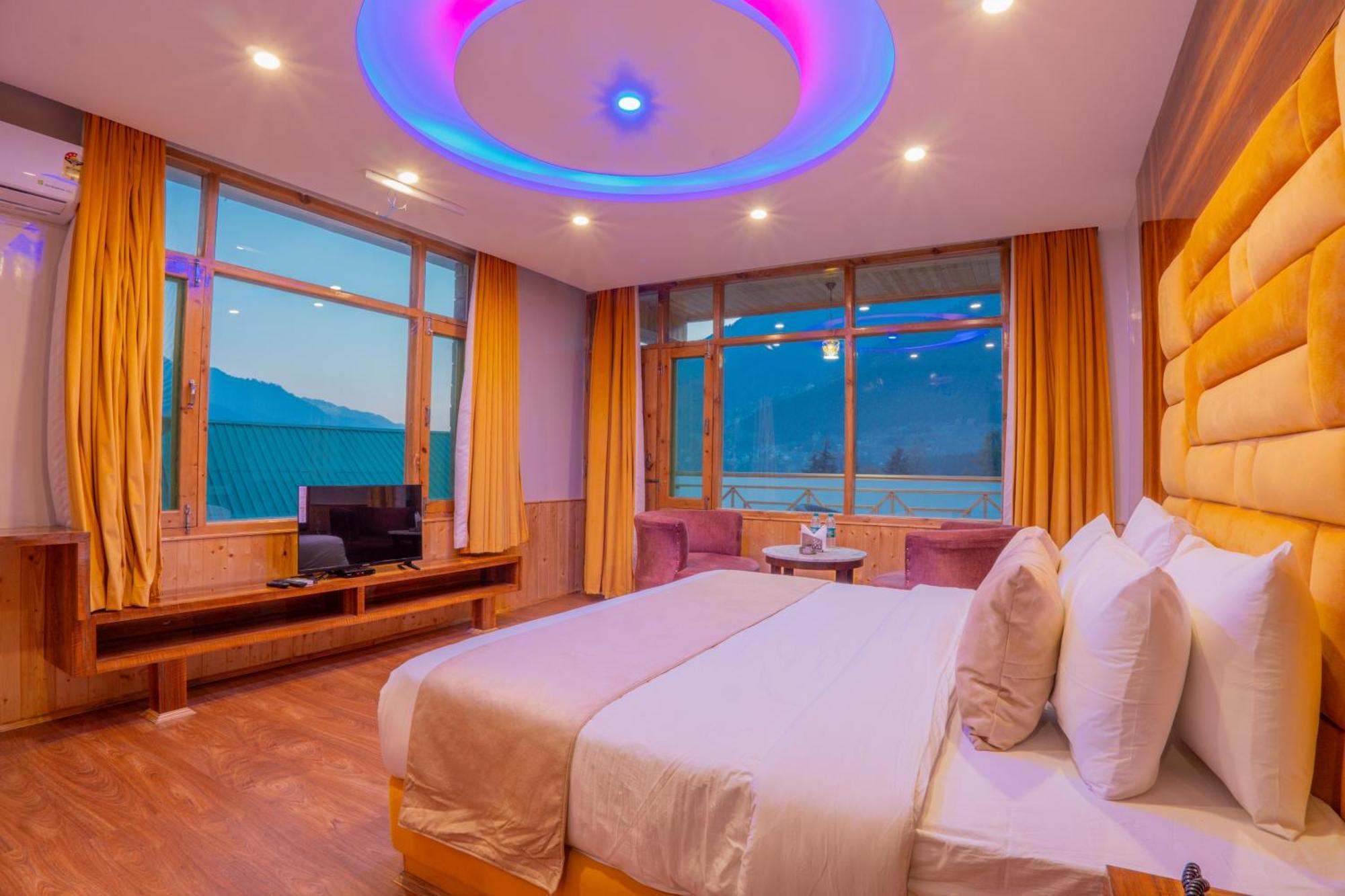 West Western Resort Manali #Neartomallroad #Gym #Lawn #Playingzone #Pooltable #Kidsfriendly #Mountainview #Tabletennis #Familyfriendly #Privateparking Exterior photo