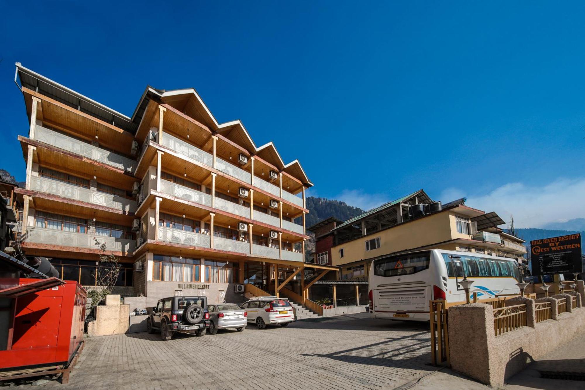 West Western Resort Manali #Neartomallroad #Gym #Lawn #Playingzone #Pooltable #Kidsfriendly #Mountainview #Tabletennis #Familyfriendly #Privateparking Exterior photo
